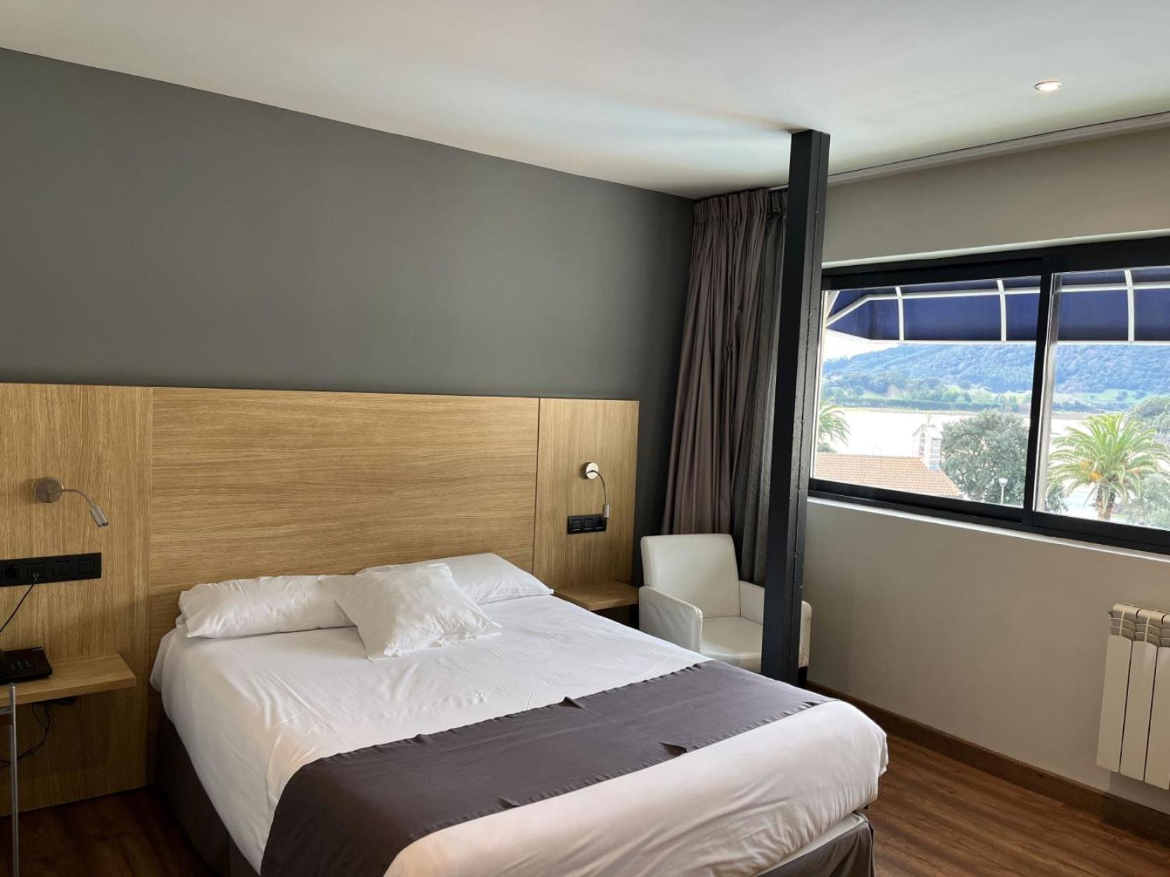 Hotel Astuy Isla Plana Zewnętrze zdjęcie